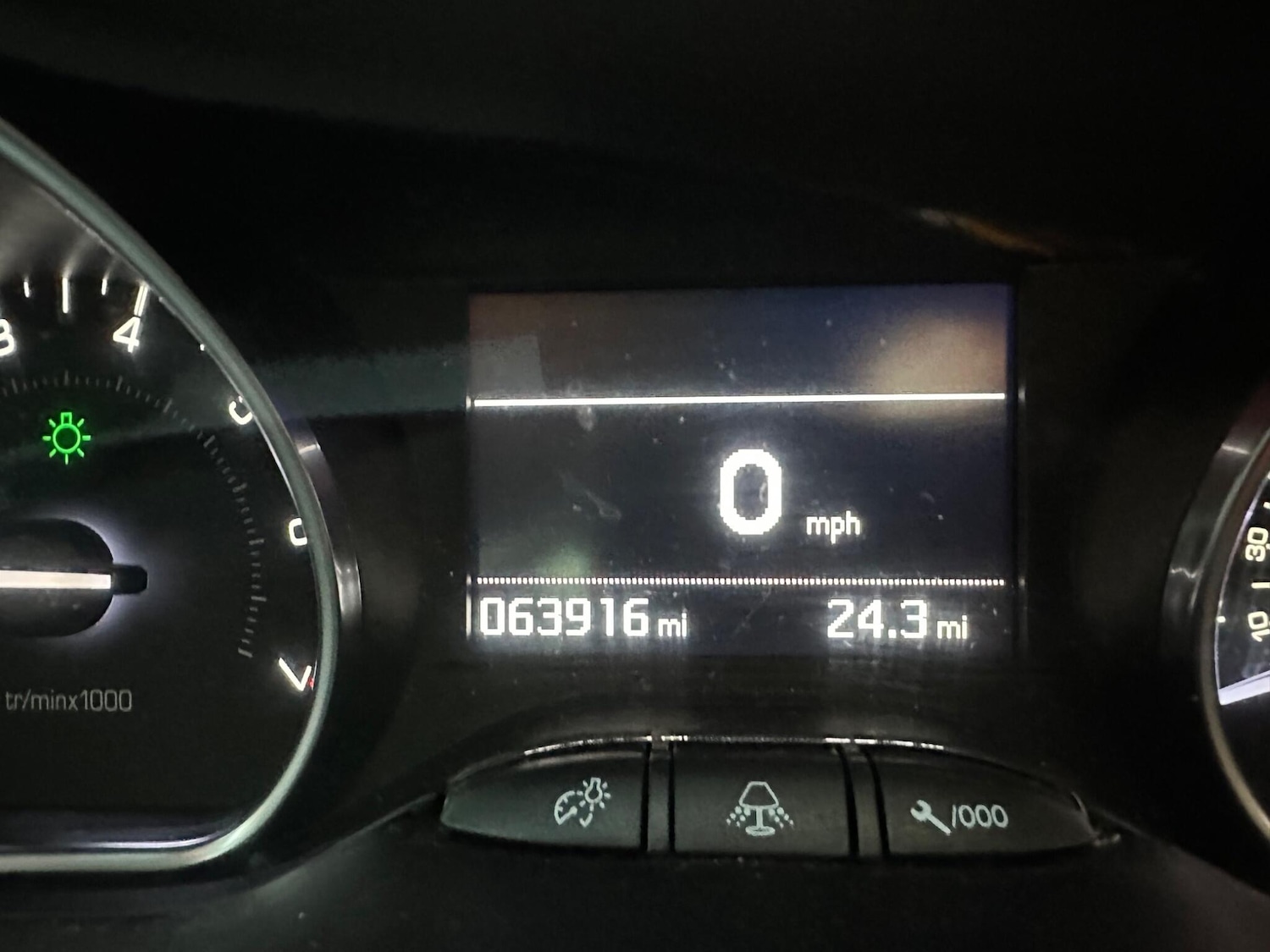 Used Peugeot 208 2015 for sale - 76608522: Photo 22