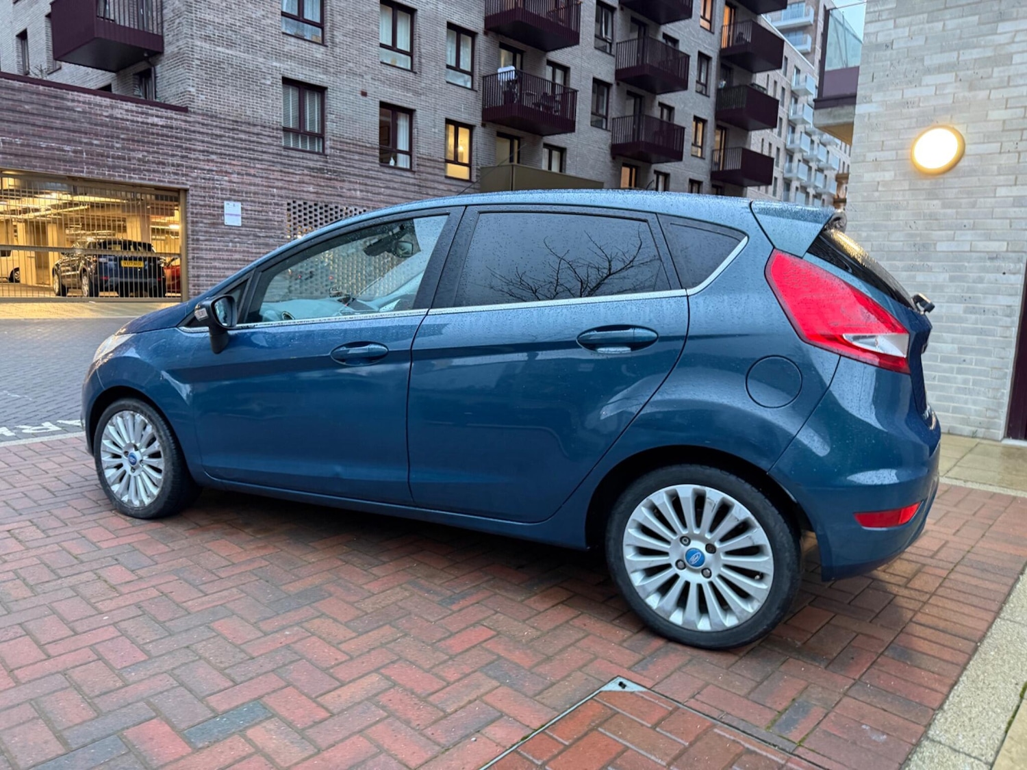 Used Ford Fiesta 2009 for sale - 77400528: Photo 12