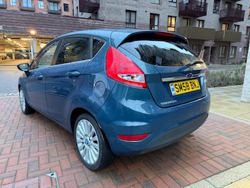 Used Ford Fiesta 2009 for sale - 77400528: Photo