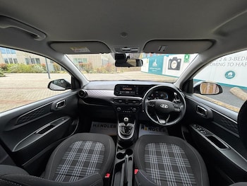 Used Hyundai i10 2024 for sale - 78086640: Photo