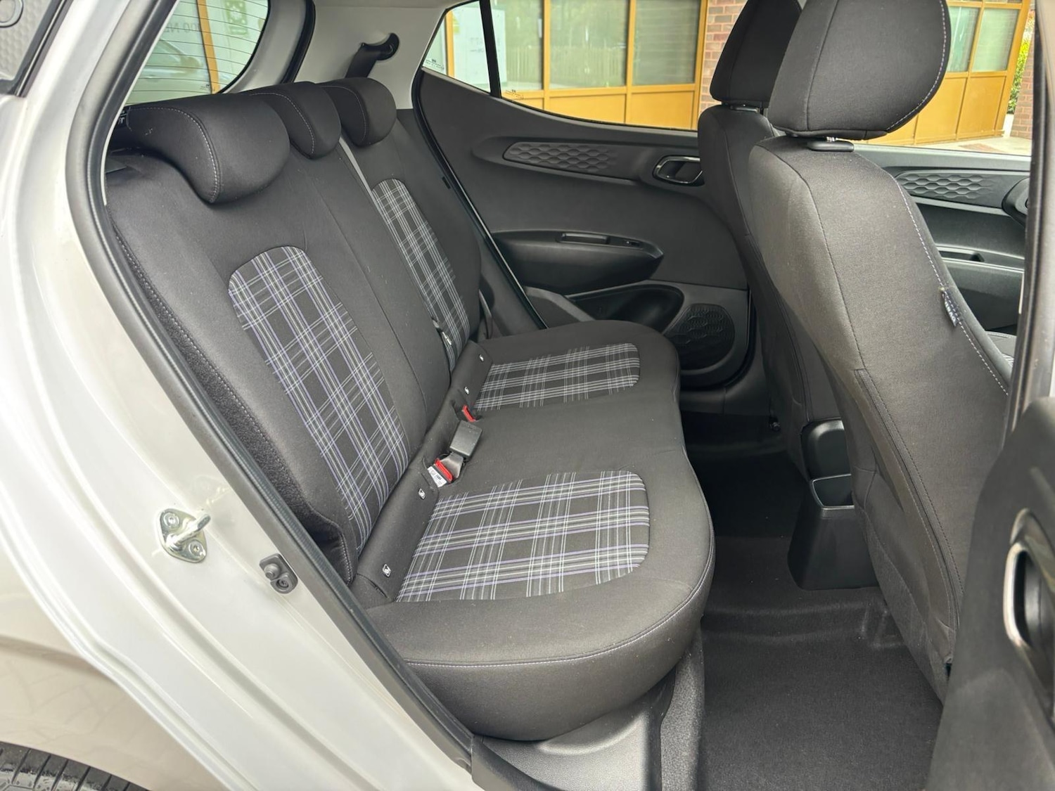 Used Hyundai i10 2024 for sale - 78086640: Photo 47