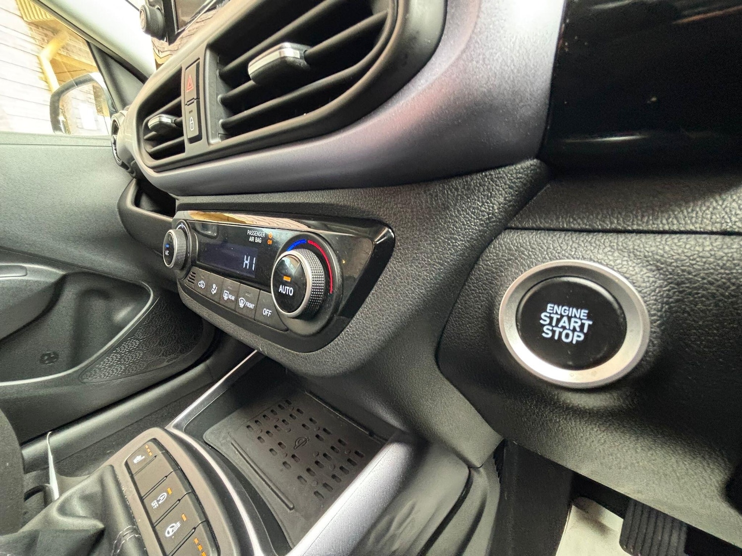 Used Hyundai i10 2024 for sale - 78086640: Photo 55