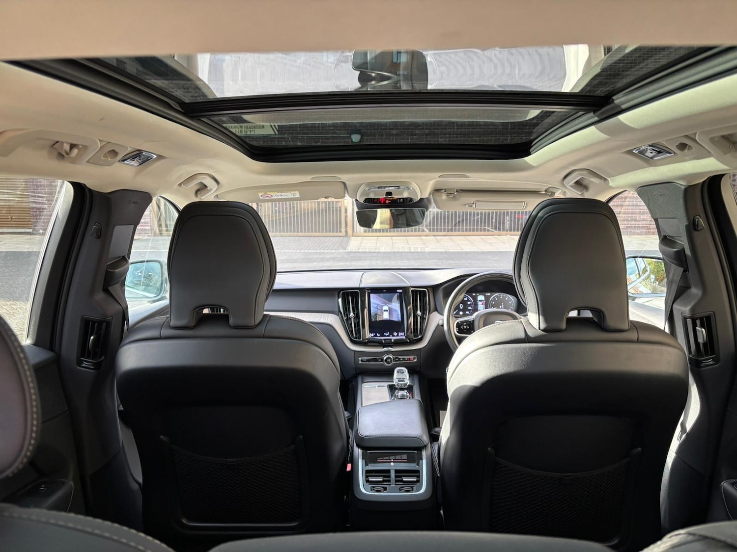 Used Volvo XC60 for sale - 77704888: Photo 3