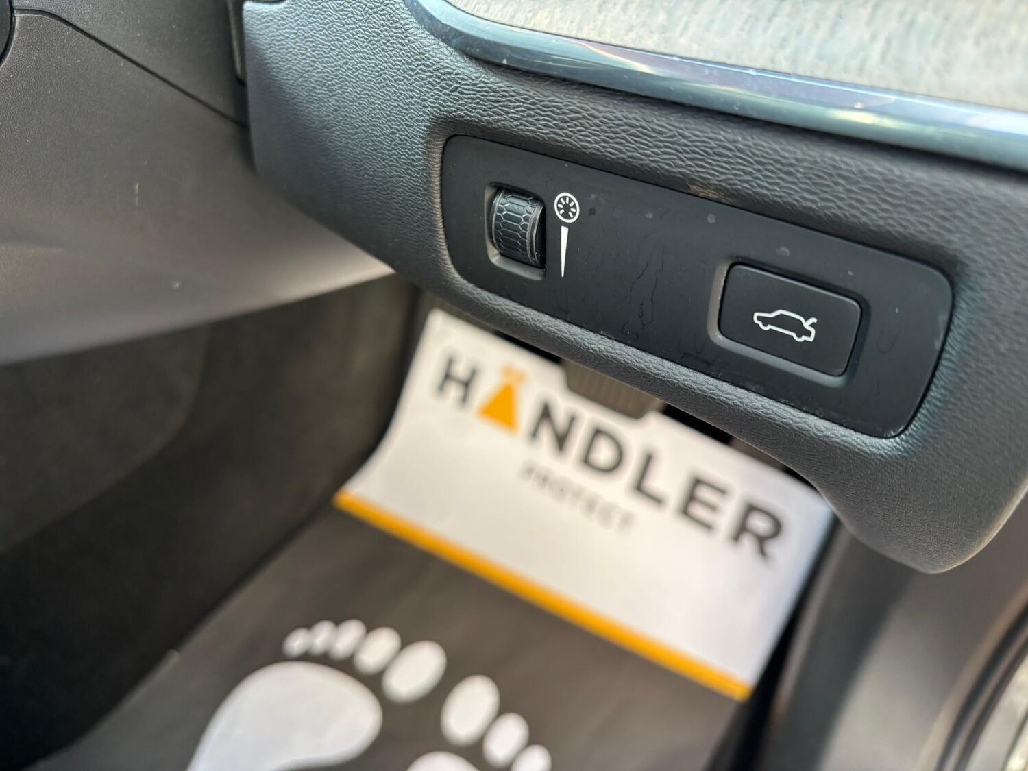 Used Volvo XC60 for sale - 77704888: Photo 65