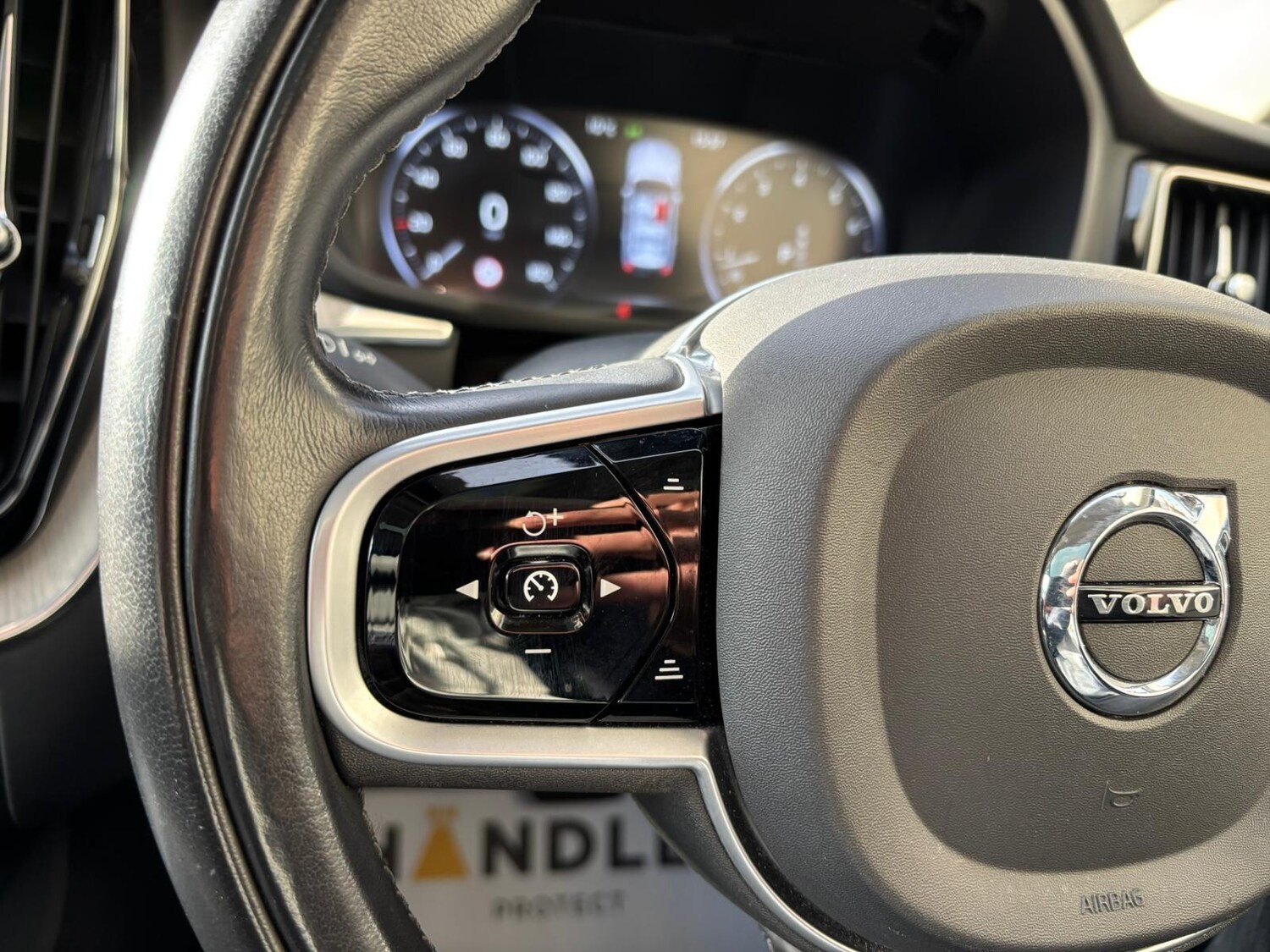 Used Volvo XC60 for sale - 77704888: Photo 79