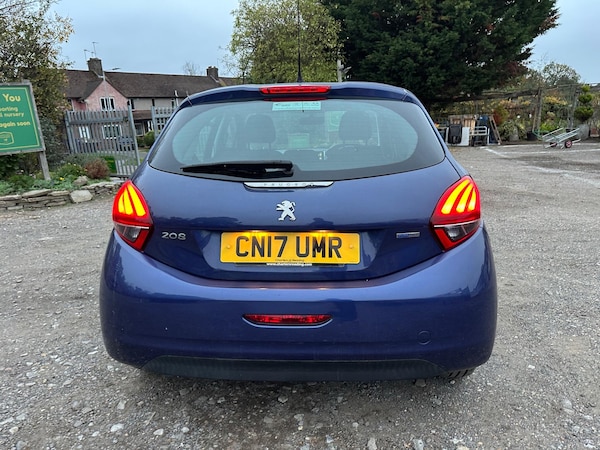 Used Peugeot 208 2017 for sale - 76270263: Photo 13