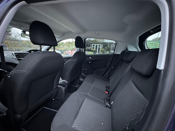 Used Peugeot 208 2017 for sale - 76270263: Photo 17