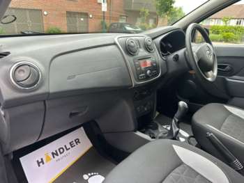 Used Dacia Sandero Stepway 2016 for sale - 73177068: Photo