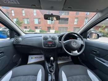 Used Dacia Sandero Stepway 2016 for sale - 73177068: Photo