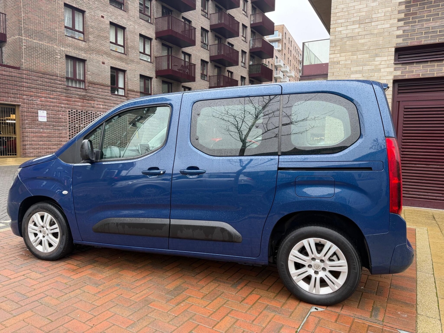Used Vauxhall Combo Life 2021 for sale - 77343983: Photo 2