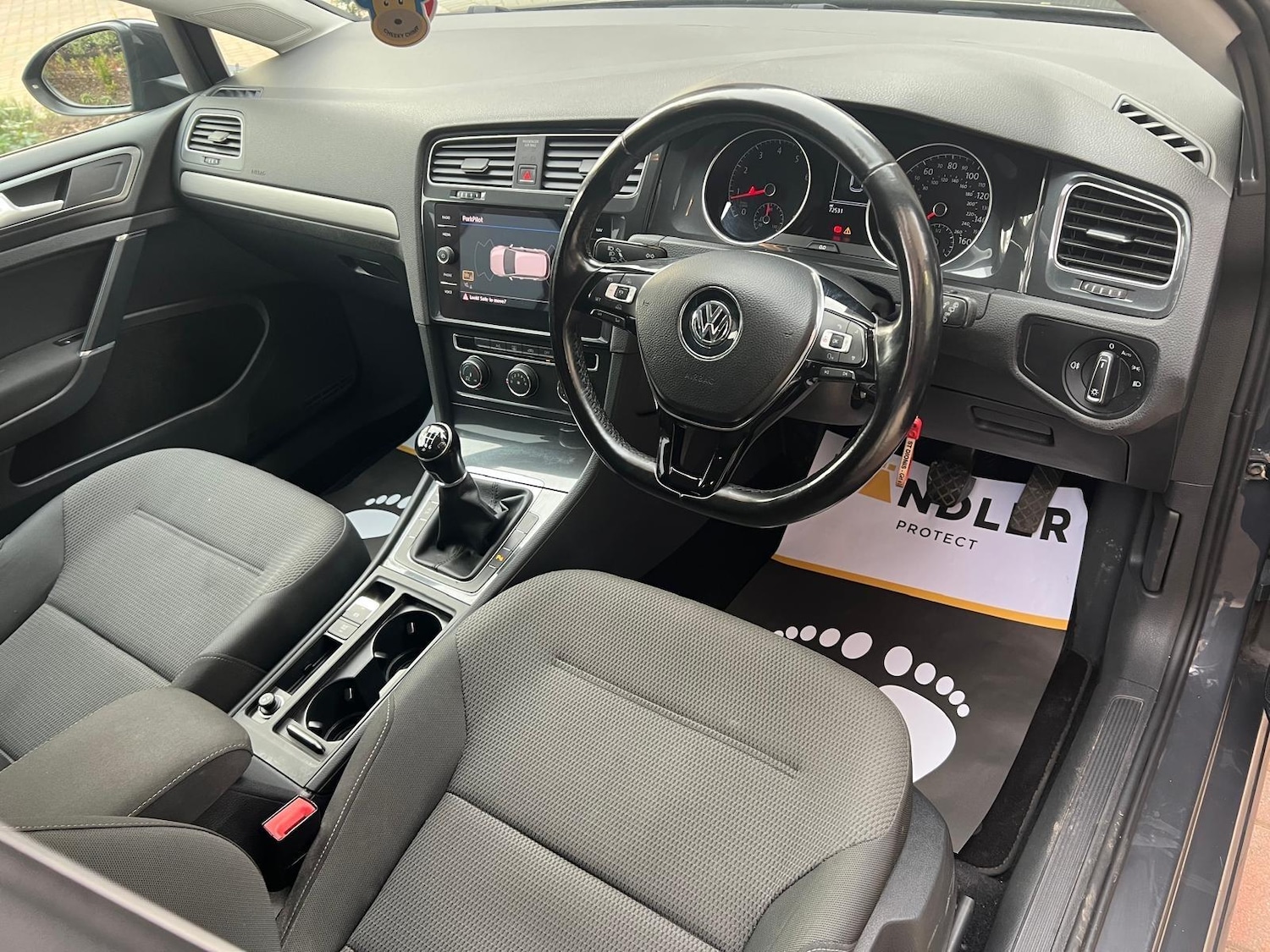 Used Volkswagen Golf 2018 for sale - 78007335: Photo 4