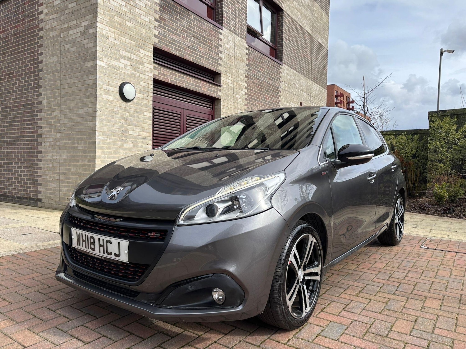 Used Peugeot 208 for sale - 77883154: Photo 24