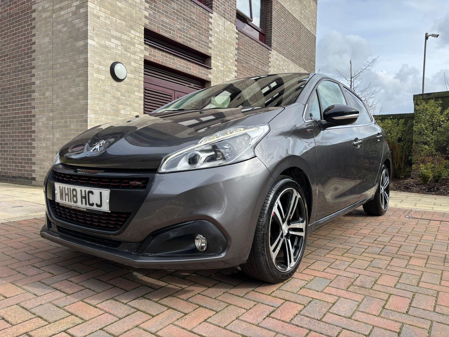 Used Peugeot 208 for sale - 77883154: Photo 25