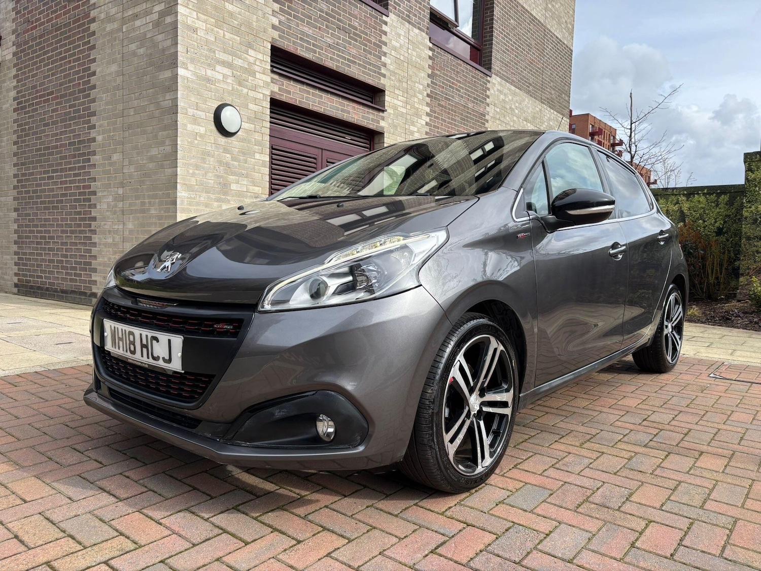 Used Peugeot 208 for sale - 77883154: Photo 27