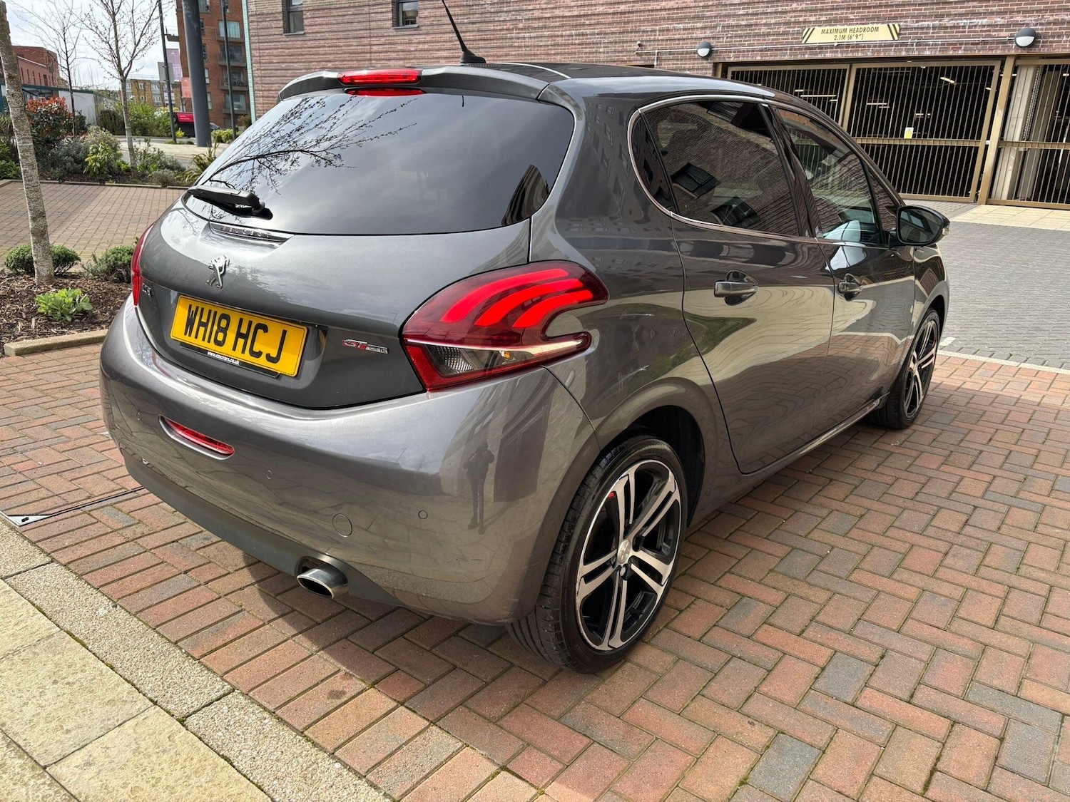 Used Peugeot 208 for sale - 77883154: Photo 32