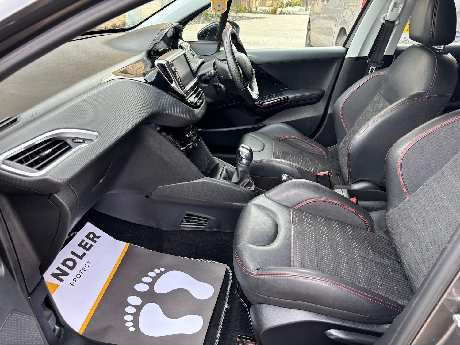 Used Peugeot 208 for sale - 77883154: Photo 47