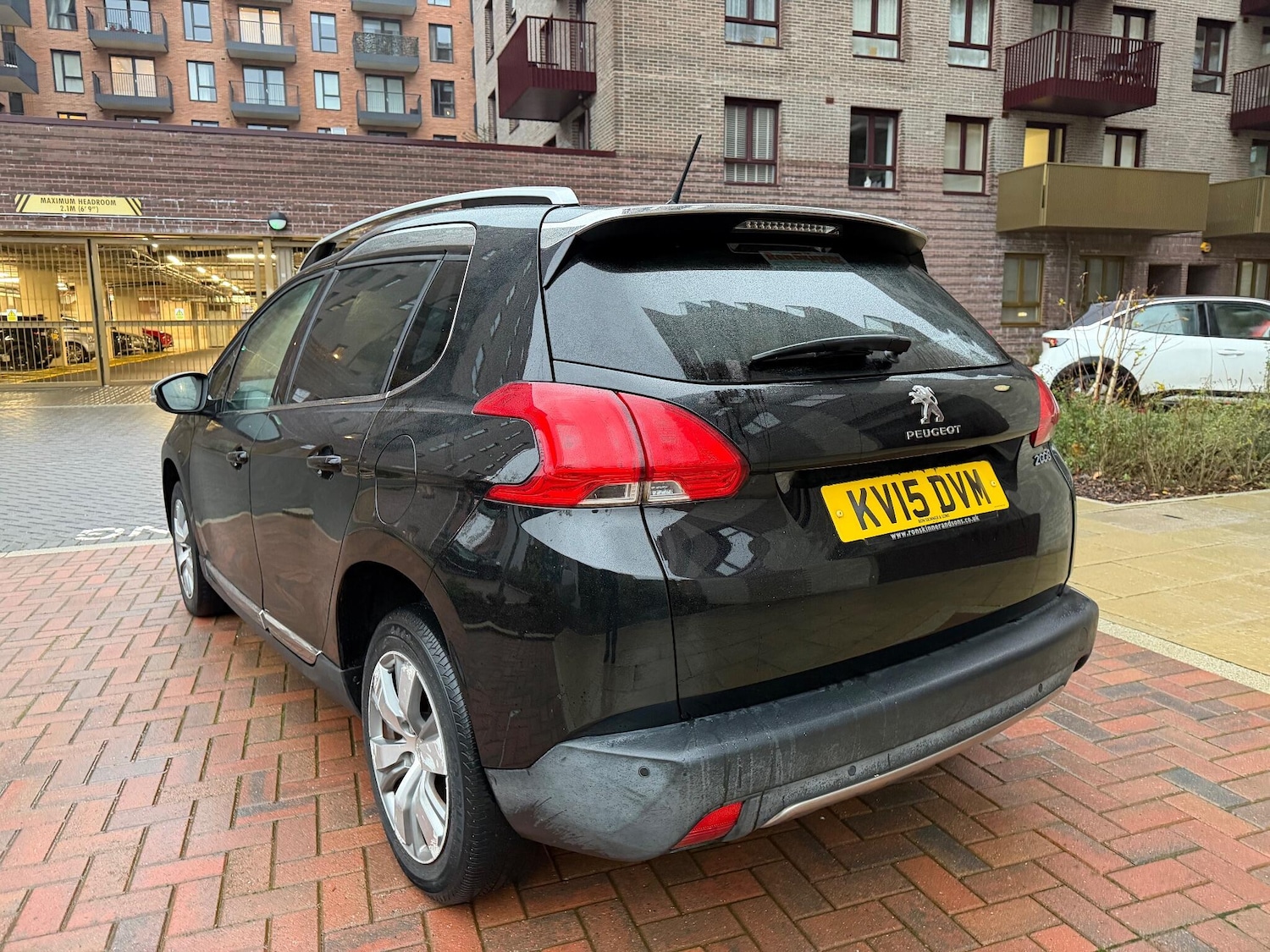 Used Peugeot 2008 2015 for sale - 76781949: Photo 13