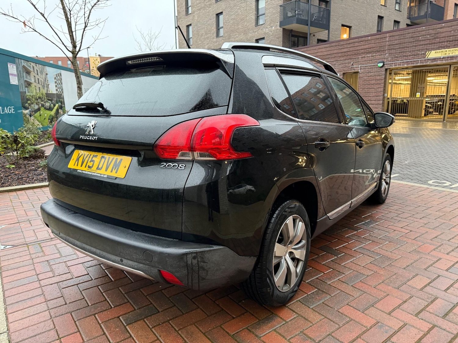 Used Peugeot 2008 2015 for sale - 76781949: Photo 15