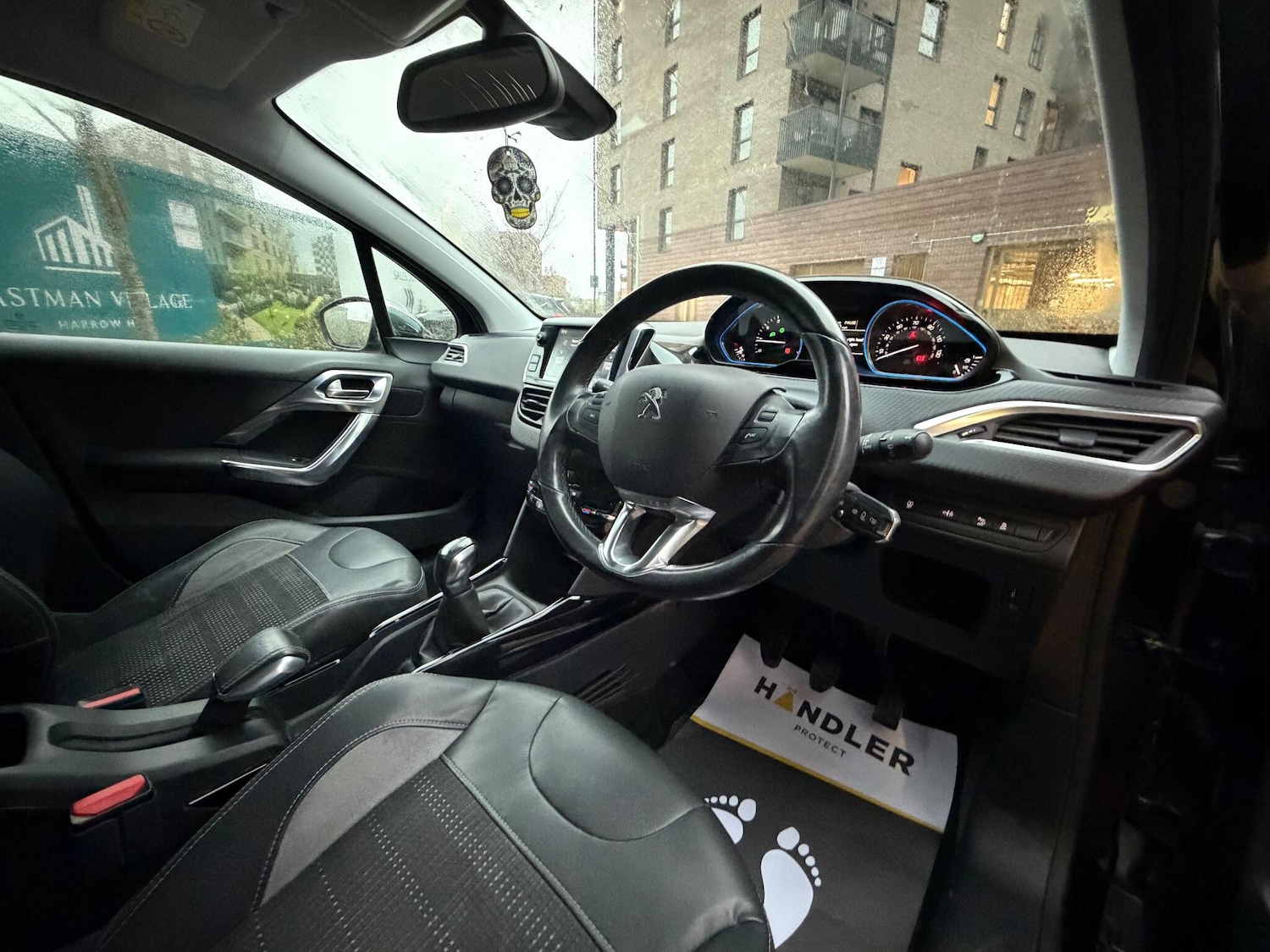 Used Peugeot 2008 2015 for sale - 76781949: Photo 26