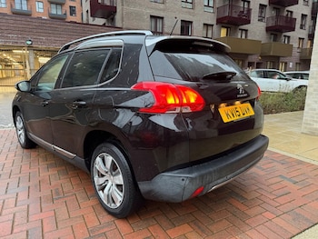 Used Peugeot 2008 2015 for sale - 76781949: Photo