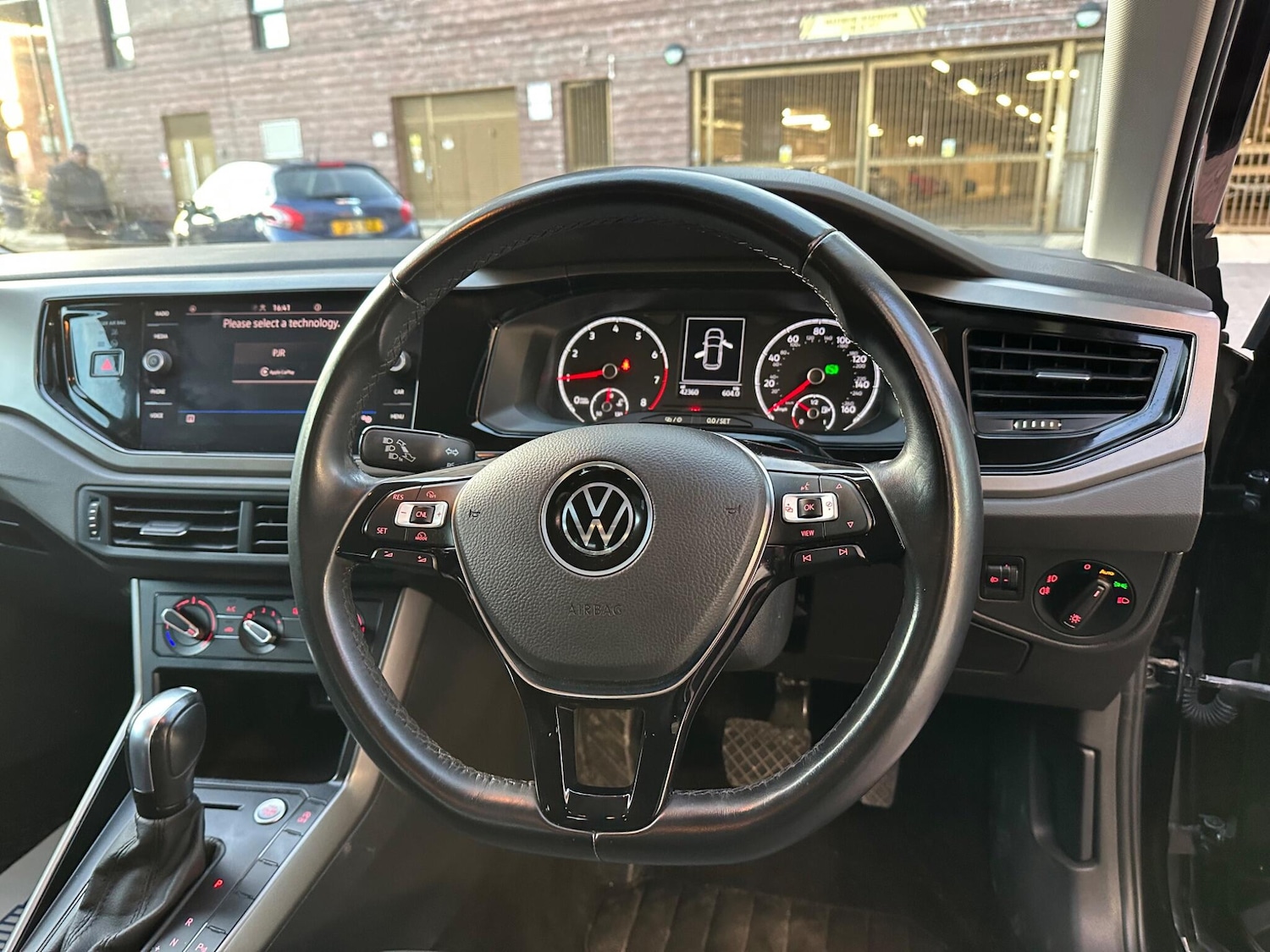 Used Volkswagen Polo 2021 for sale - 76666973: Photo 20