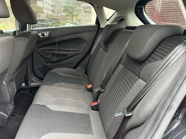 Used Ford Fiesta 2015 for sale - 76167419: Photo 17