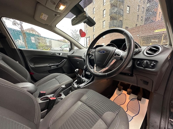 Used Ford Fiesta 2015 for sale - 76167419: Photo 22