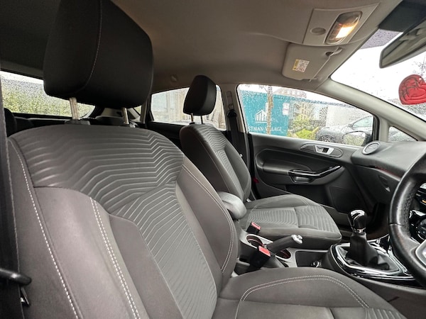 Used Ford Fiesta 2015 for sale - 76167419: Photo 25