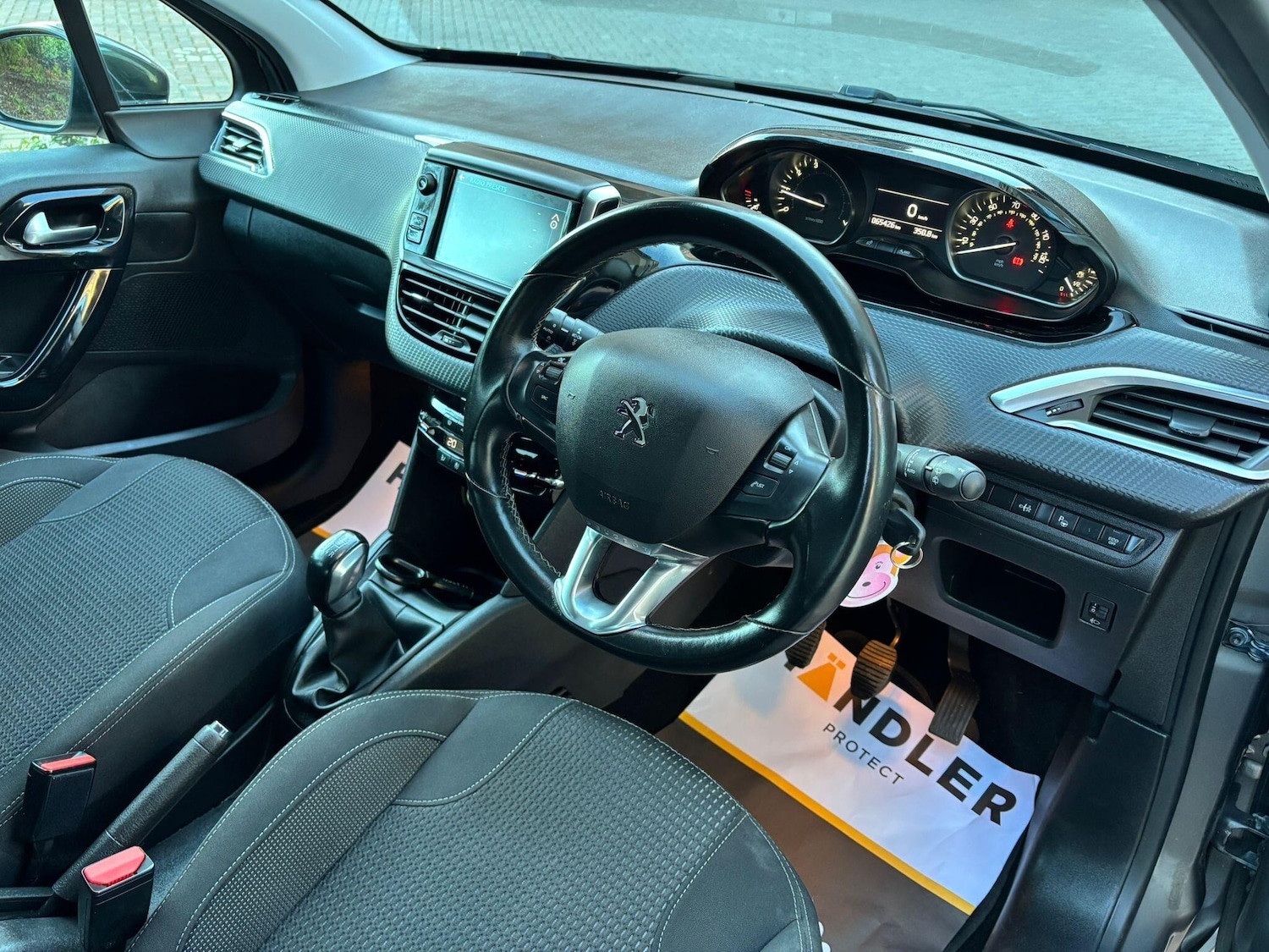 Used Peugeot 208 2019 for sale - 77977972: Photo 34