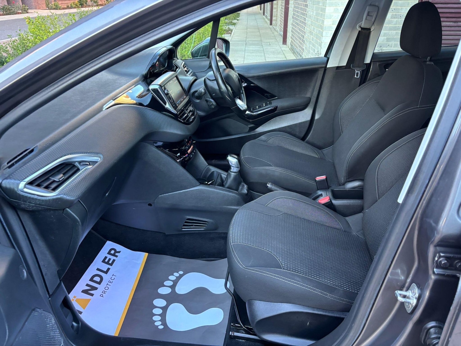 Used Peugeot 208 2019 for sale - 77977972: Photo 60