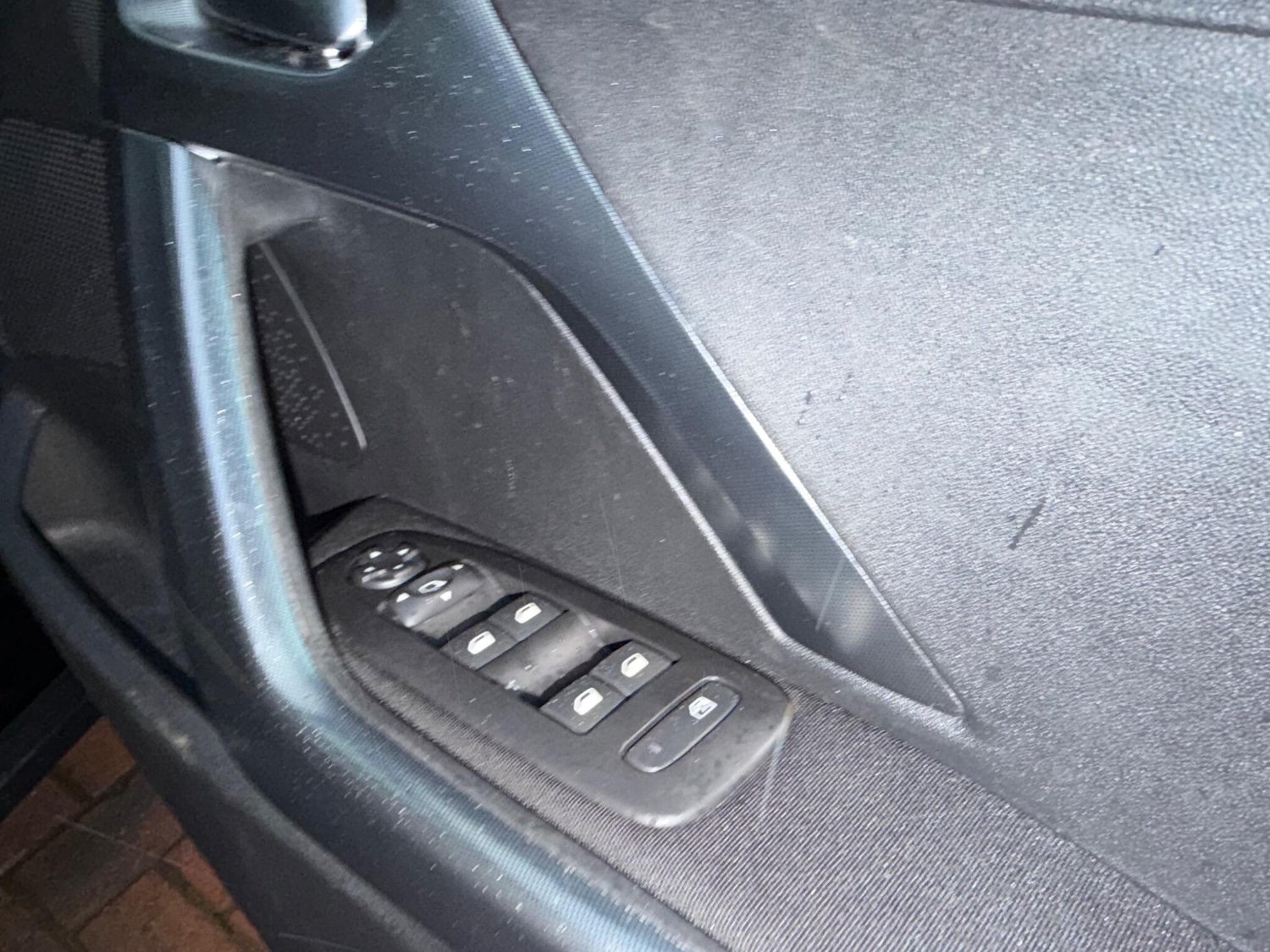 Used Peugeot 2008 2019 for sale - 77238387: Photo 28