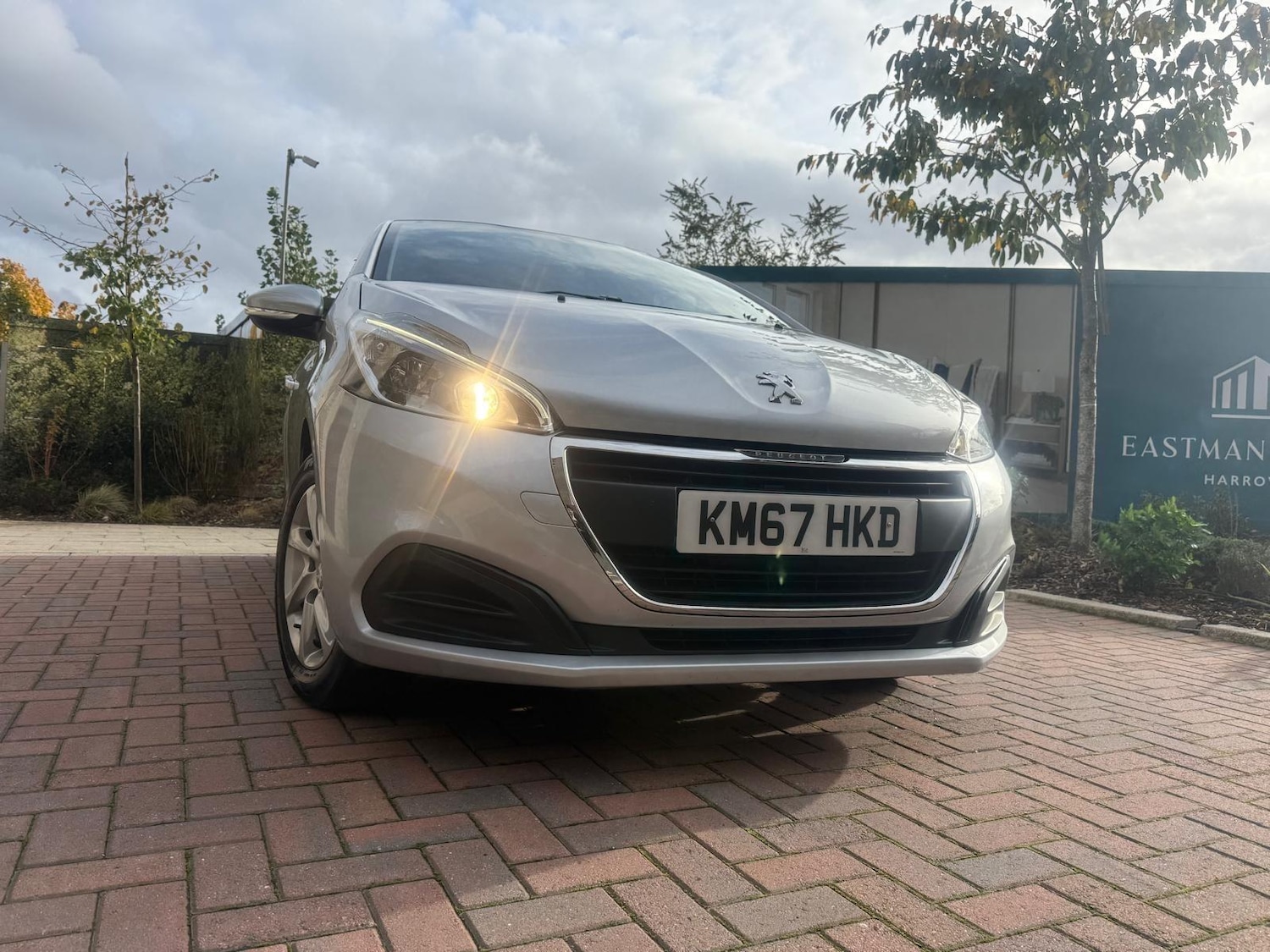 Used Peugeot 208 2017 for sale - 76457132: Photo 15