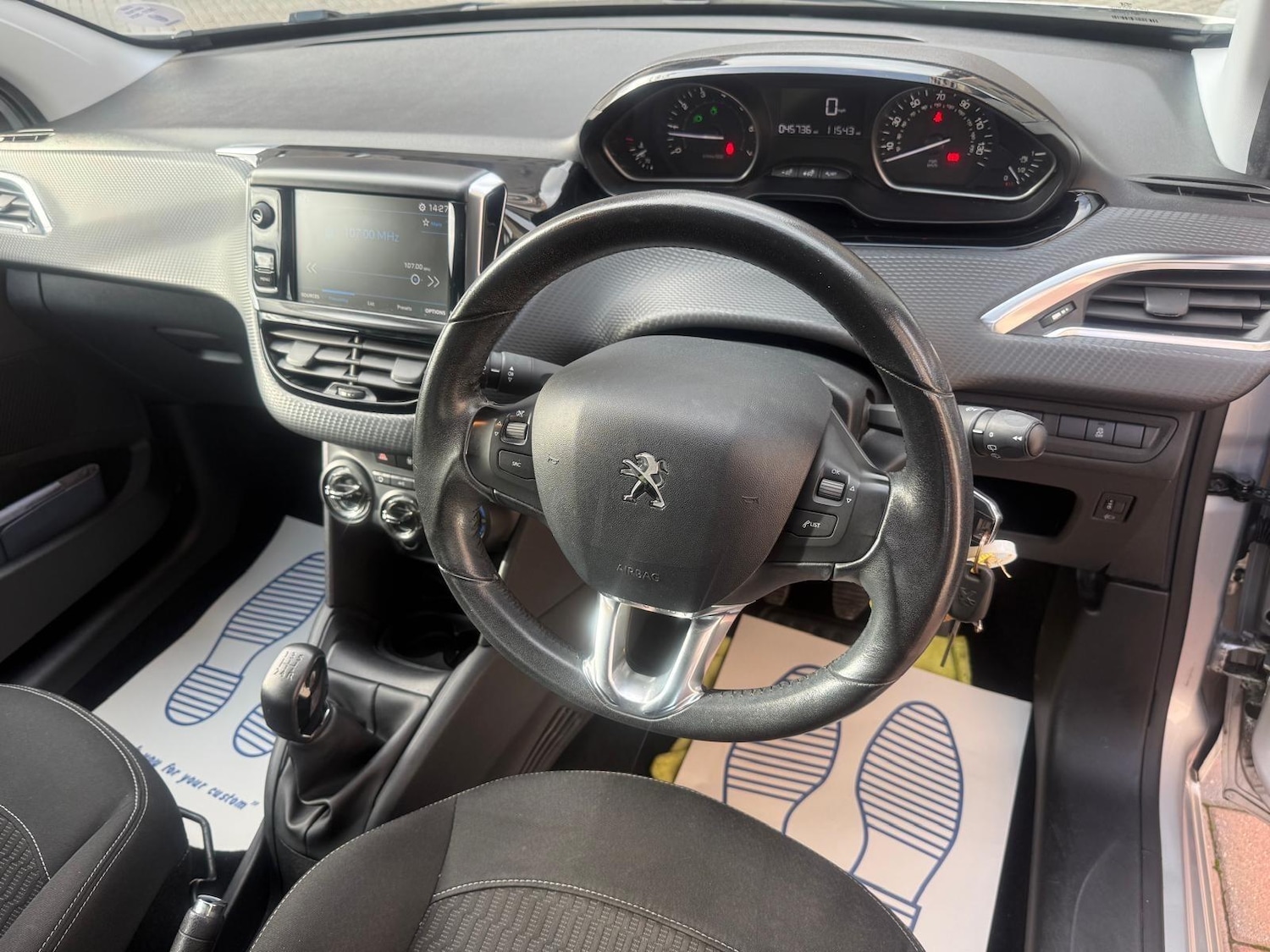 Used Peugeot 208 2017 for sale - 76457132: Photo 21