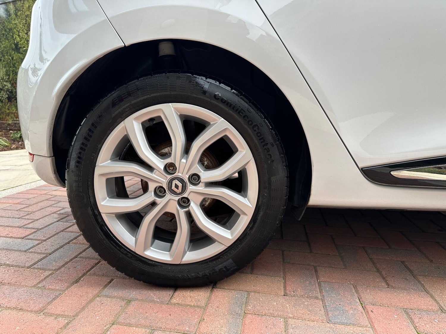 Used Renault Clio 2017 for sale - 76702063: Photo 22