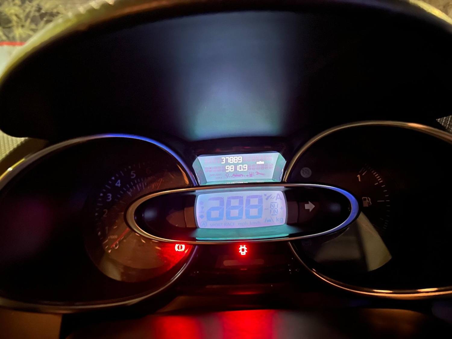 Used Renault Clio 2017 for sale - 76702063: Photo 27