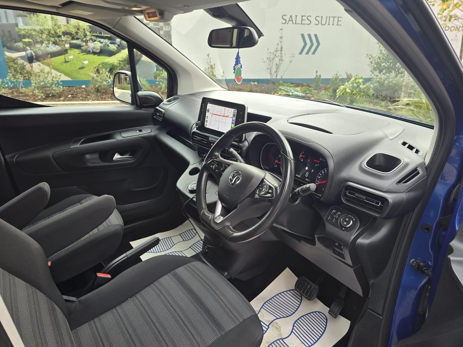 Used Vauxhall Combo Life 2021 for sale - 76408896: Photo 18