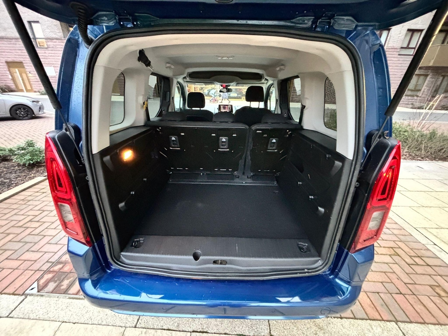 Used Vauxhall Combo Life 2021 for sale - 76408896: Photo 41