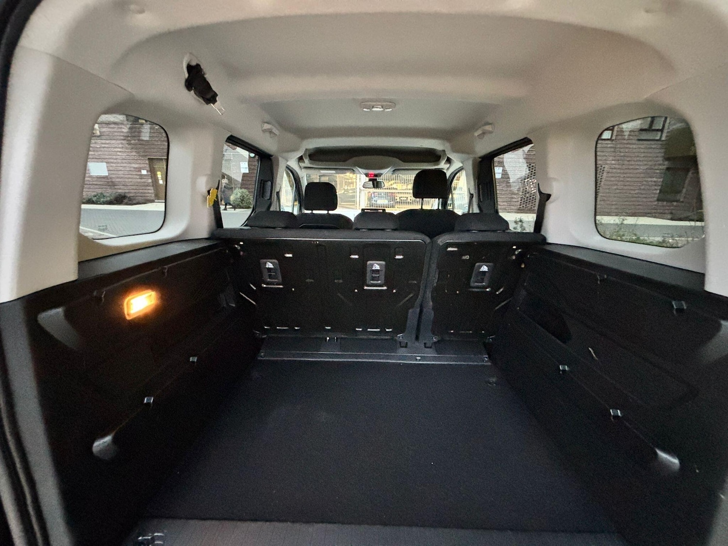 Used Vauxhall Combo Life 2021 for sale - 76408896: Photo 47