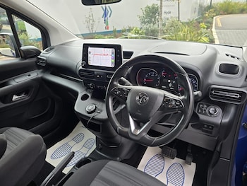 Used Vauxhall Combo Life 2021 for sale - 76408896: Photo