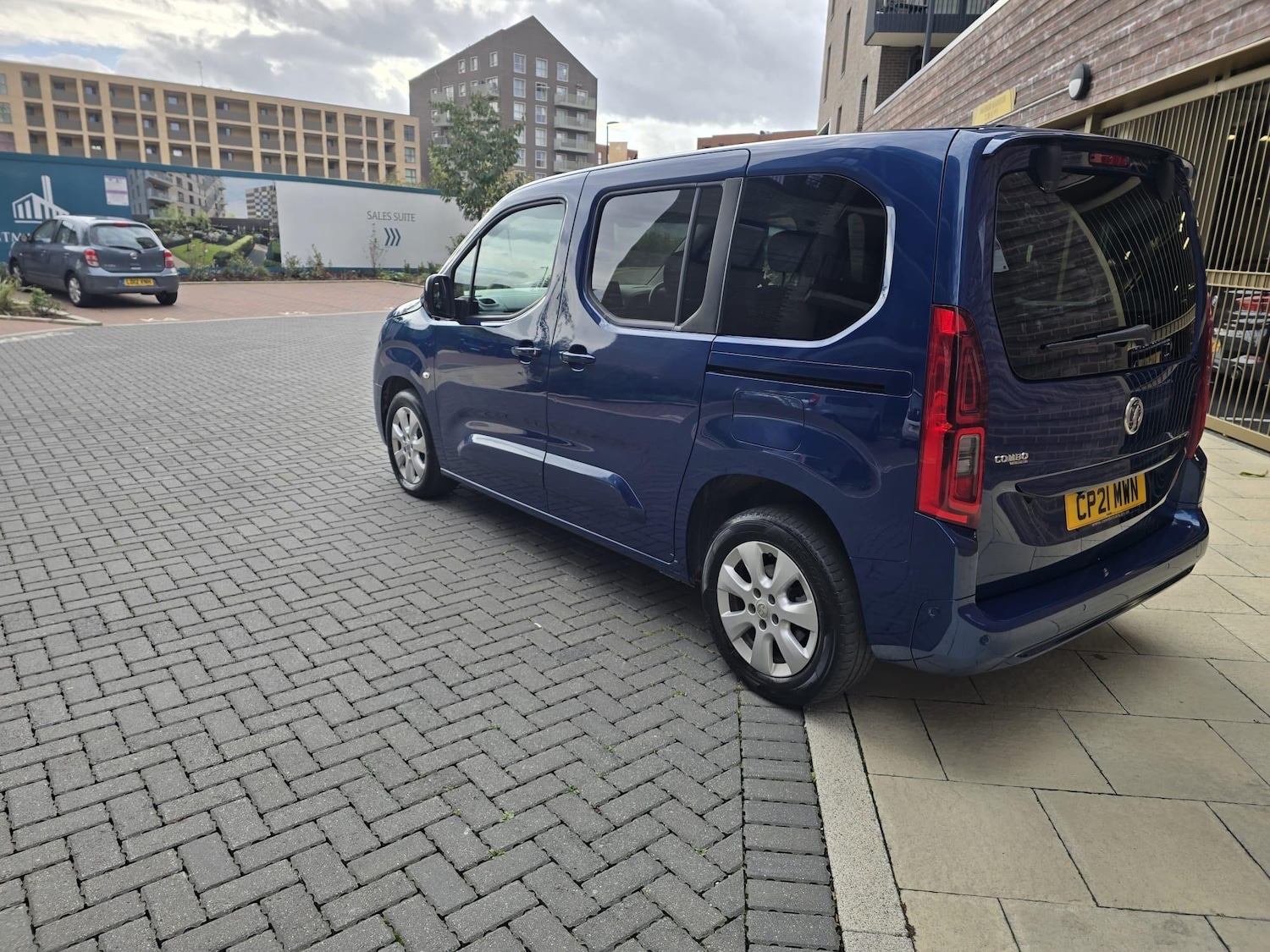 Used Vauxhall Combo Life 2021 for sale - 76408896: Photo 6