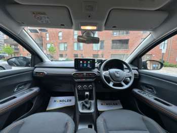 Used Dacia Sandero Stepway 2023 for sale - 73177178: Photo