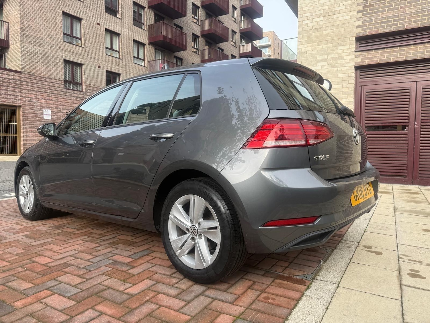 Used Volkswagen Golf for sale - 76499211: Photo 2