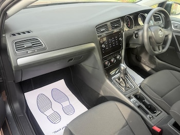 Used Volkswagen Golf 2018 for sale - 76499211: Photo