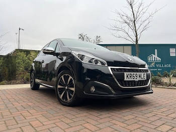 Used Peugeot 208 2019 for sale - 77067198: Photo