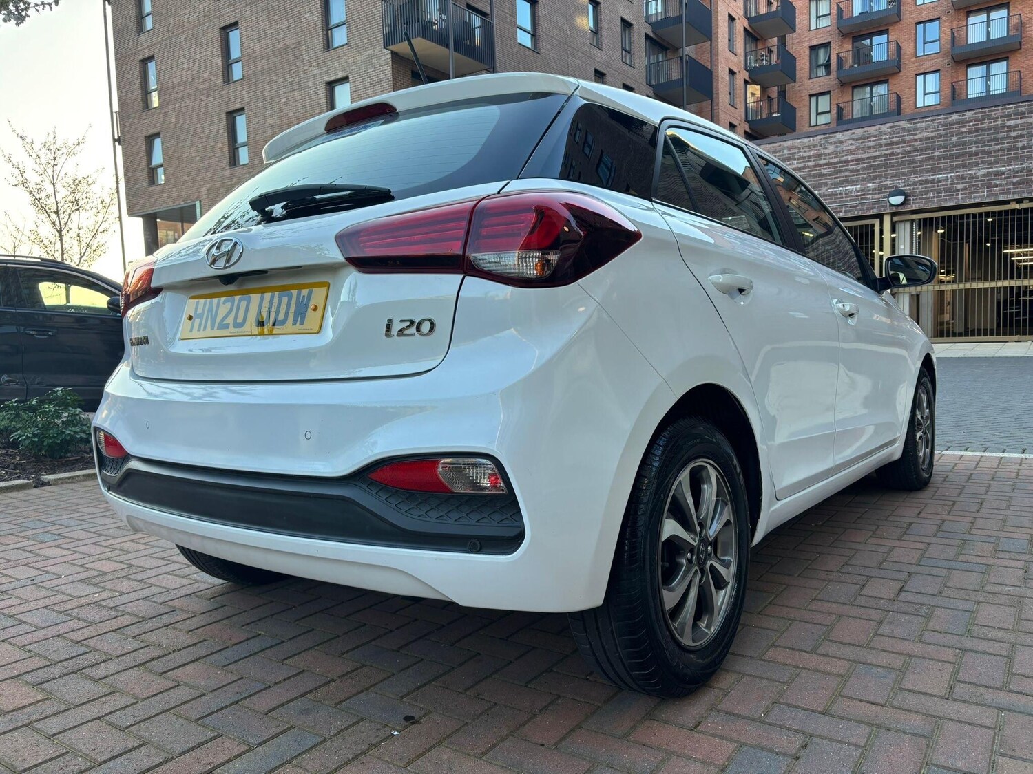 Used Hyundai i20 2020 for sale - 77940386: Photo 23