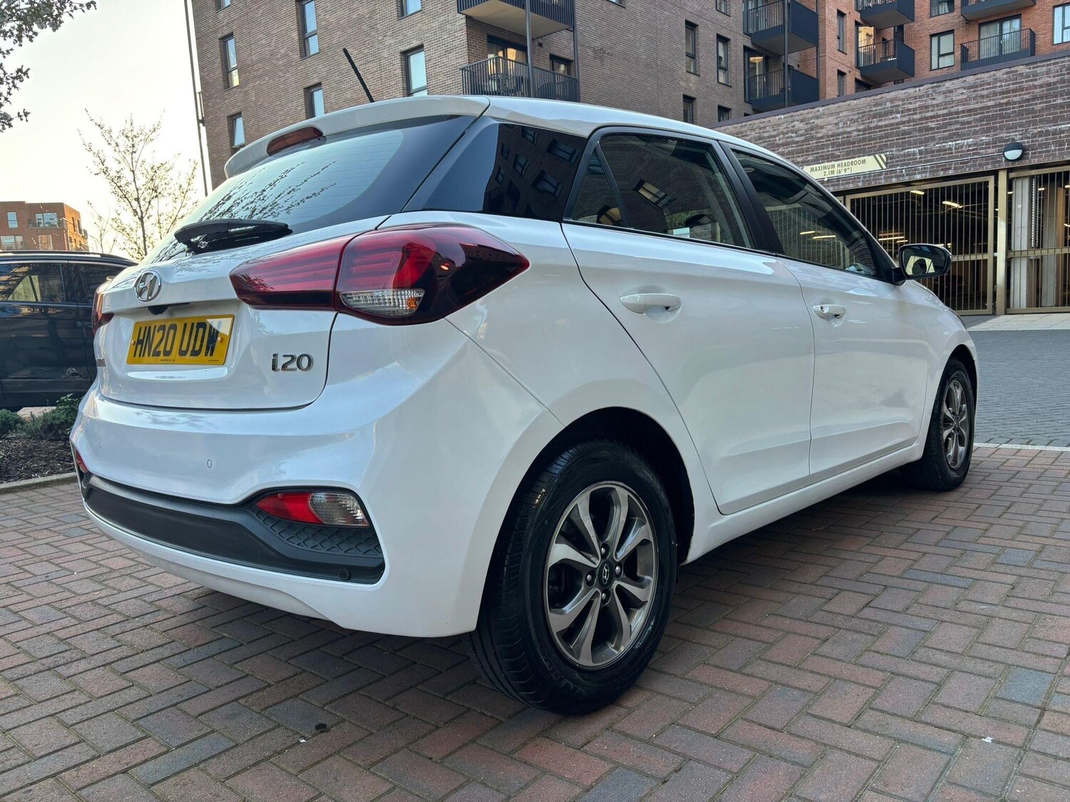 Used Hyundai i20 2020 for sale - 77940386: Photo 29