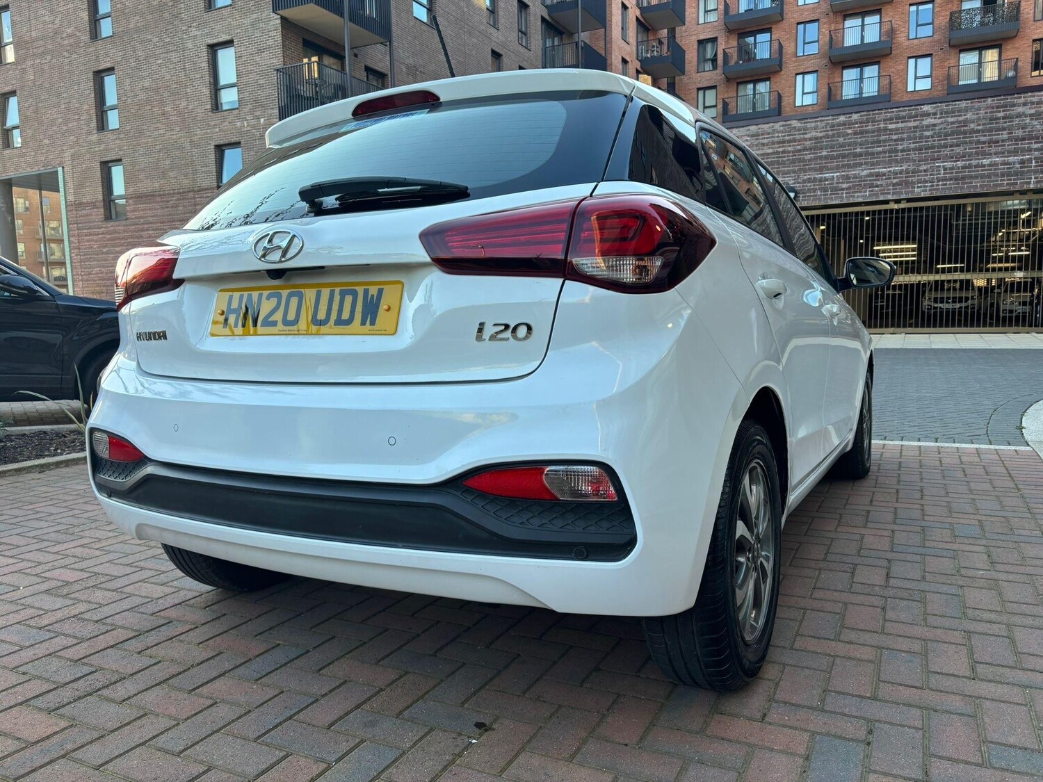 Used Hyundai i20 2020 for sale - 77940386: Photo 34