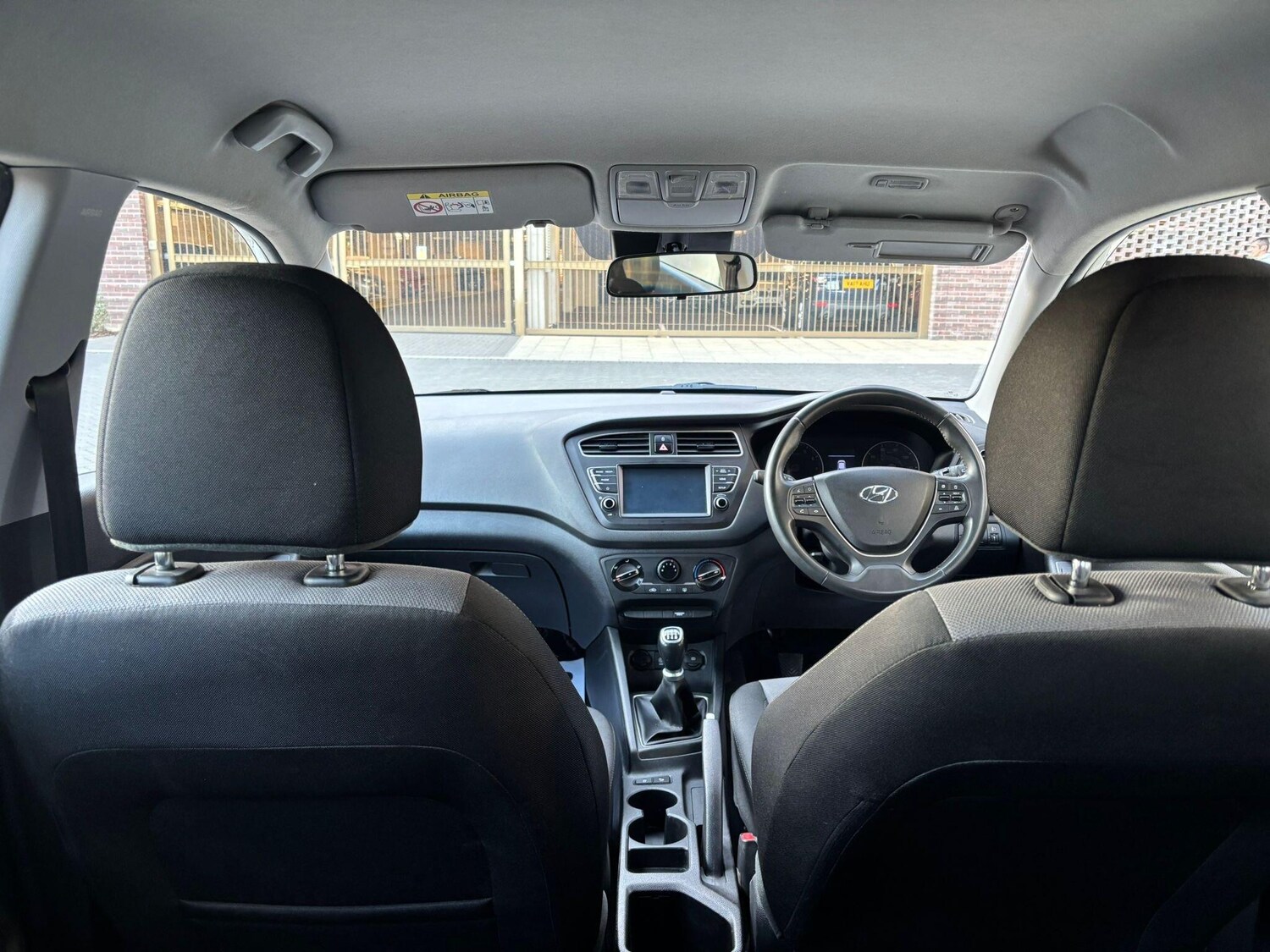 Used Hyundai i20 2020 for sale - 77940386: Photo 43