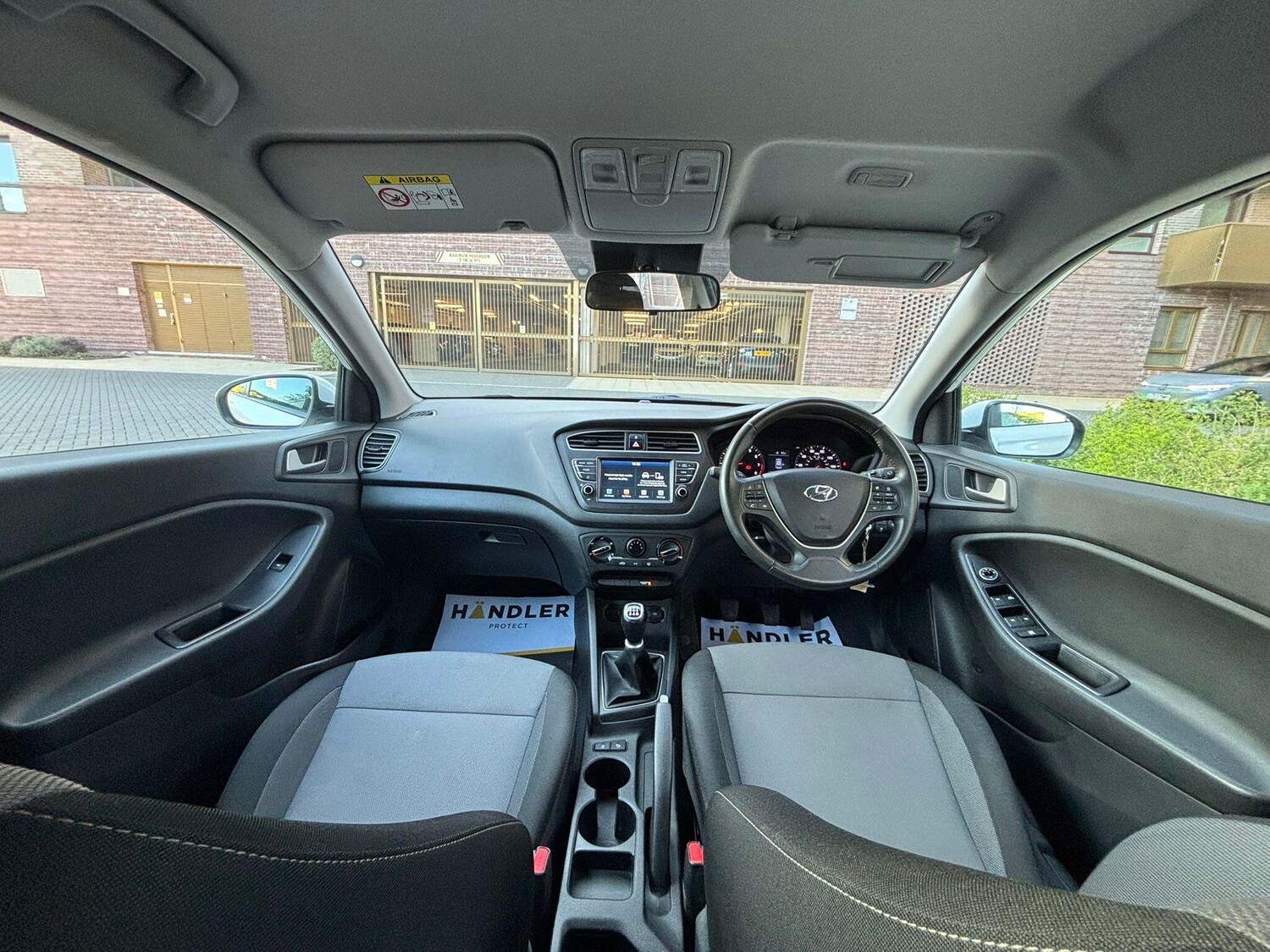 Used Hyundai i20 2020 for sale - 77940386: Photo 47