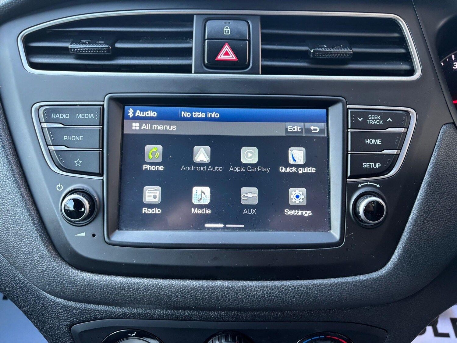 Used Hyundai i20 2020 for sale - 77940386: Photo 55